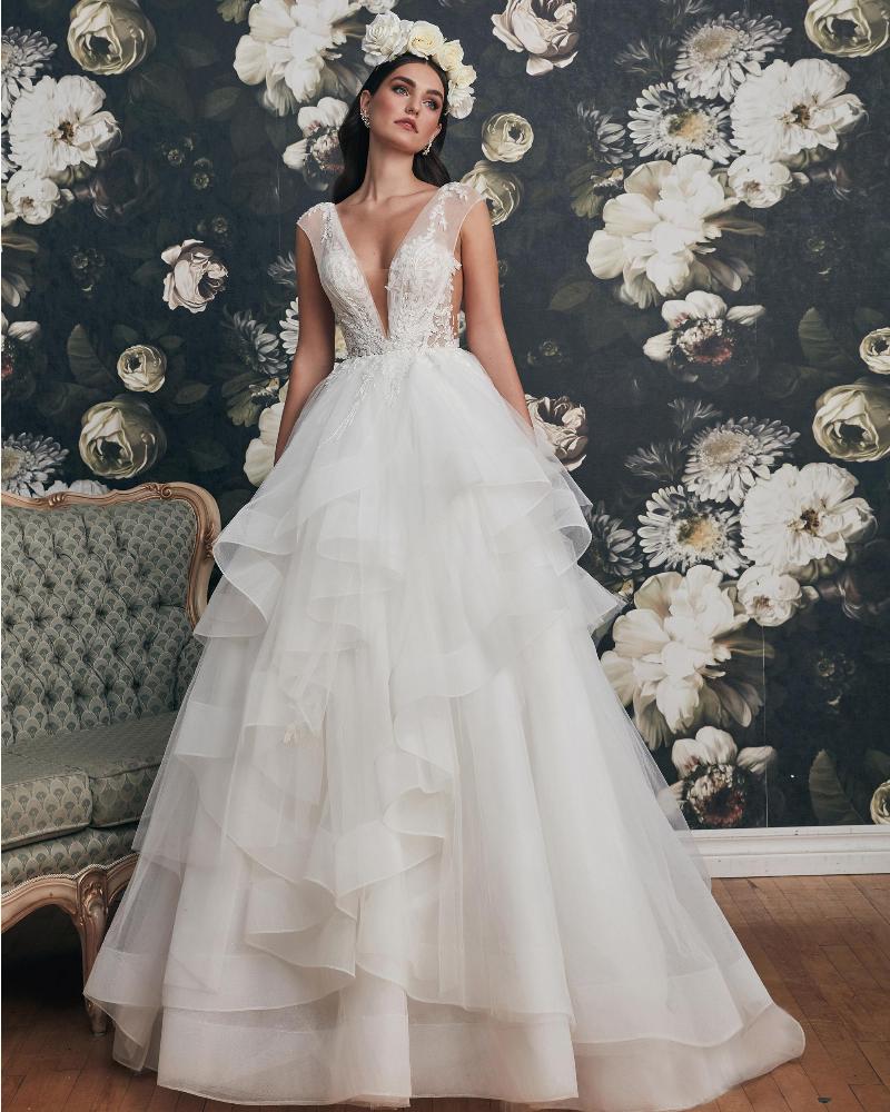 121230 layered tulle wedding dress with sleeves and ball gown silhouette1